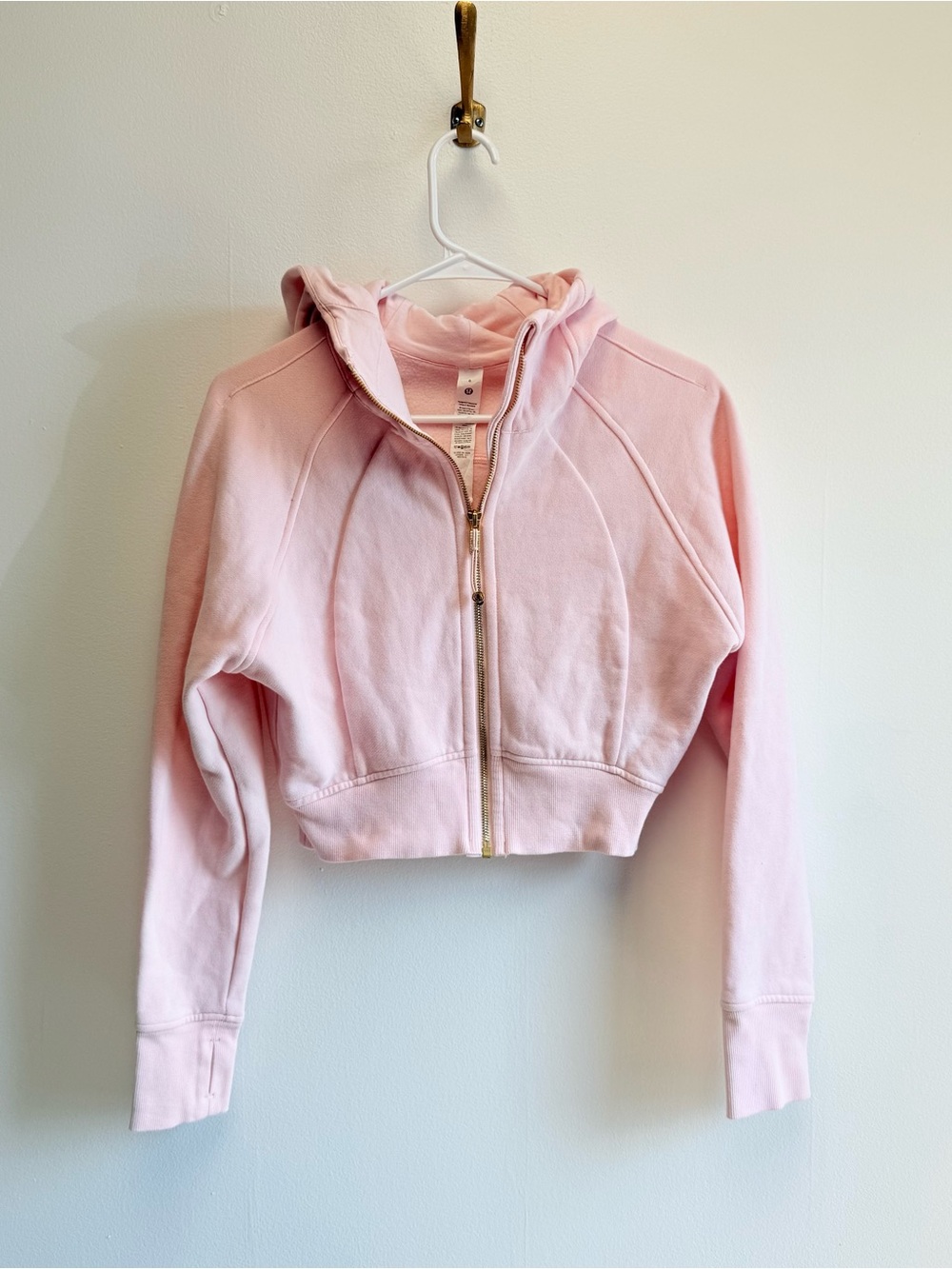Lululemon Pink Strawberry Milkshake Gold Zip Cropped Scuba Jacket Size 6 W3GE0S
